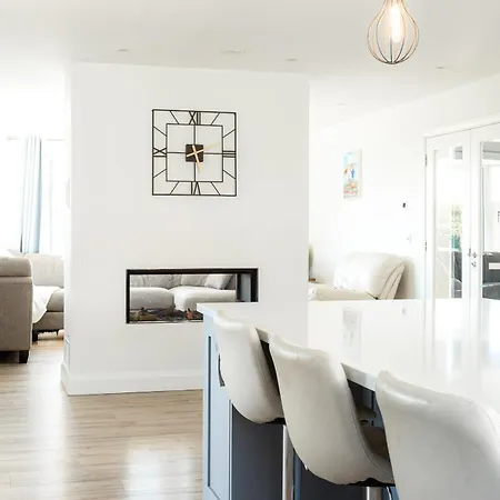 Holiday home Lakeview House By Trident Homes *