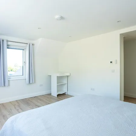 Holiday home Lakeview House By Trident Homes